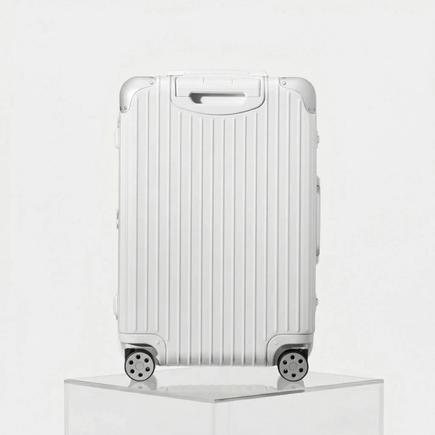 Rimowa Hybrid Check In M, White, Back