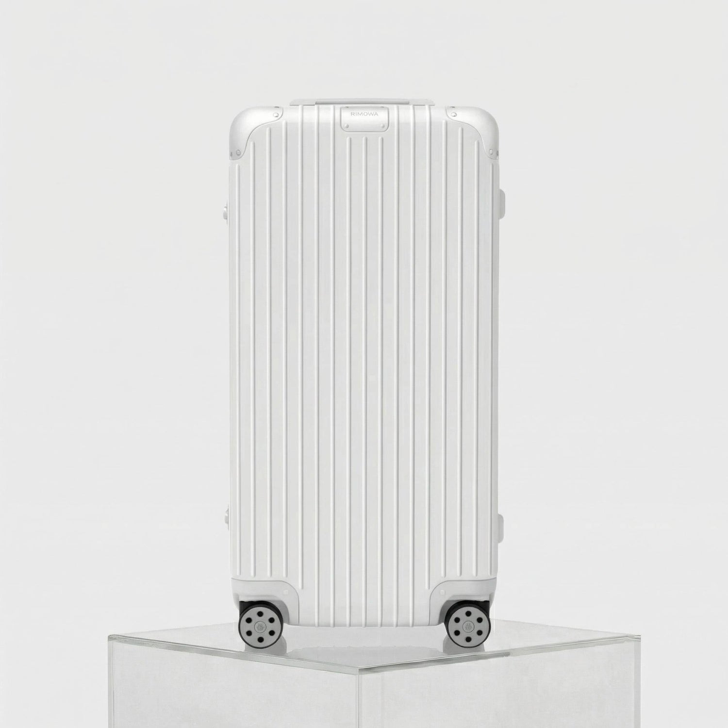 Rimowa Hybrid Trunk Plus, Gloss White, Front