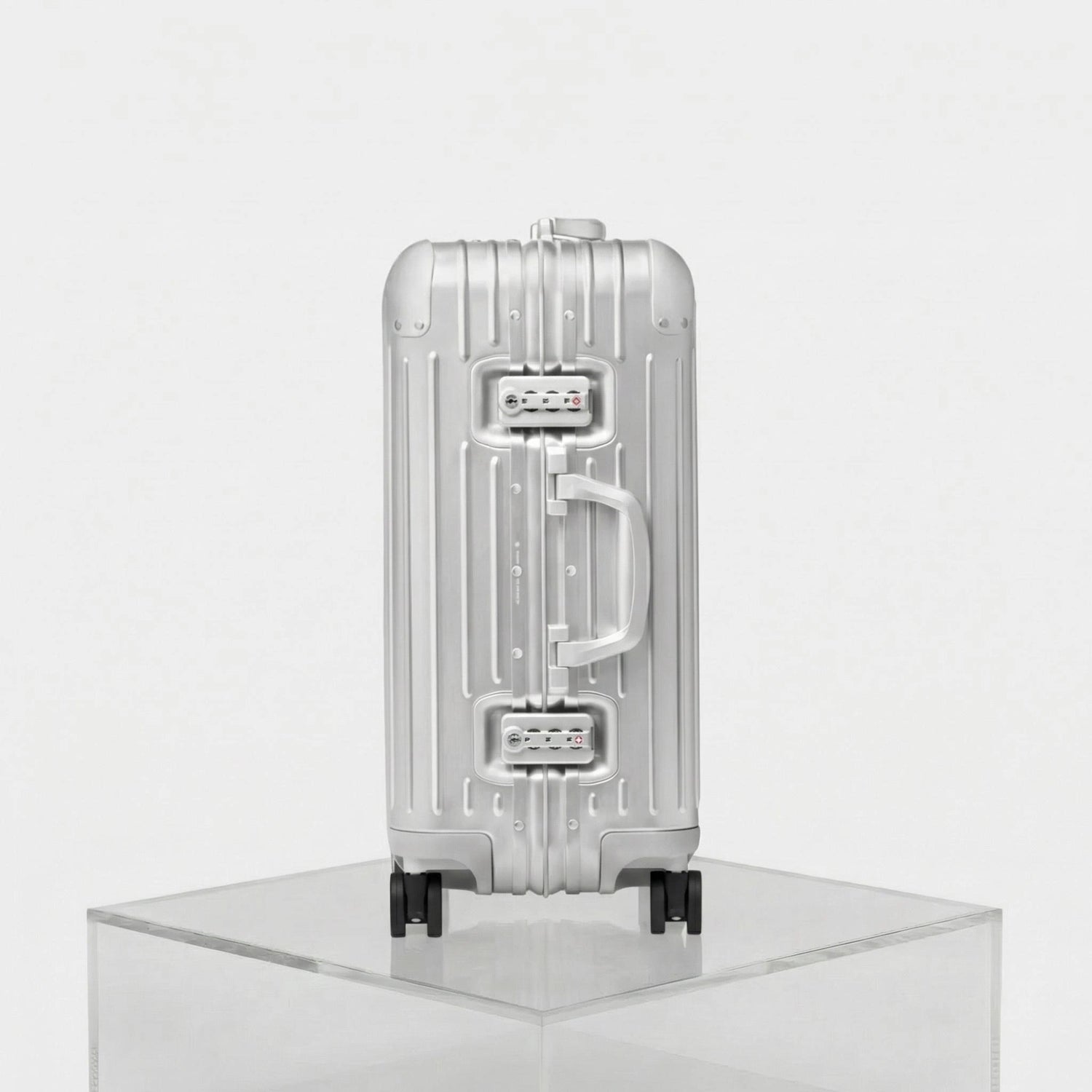 Rimowa Original Cabin Plus, Silver, Side