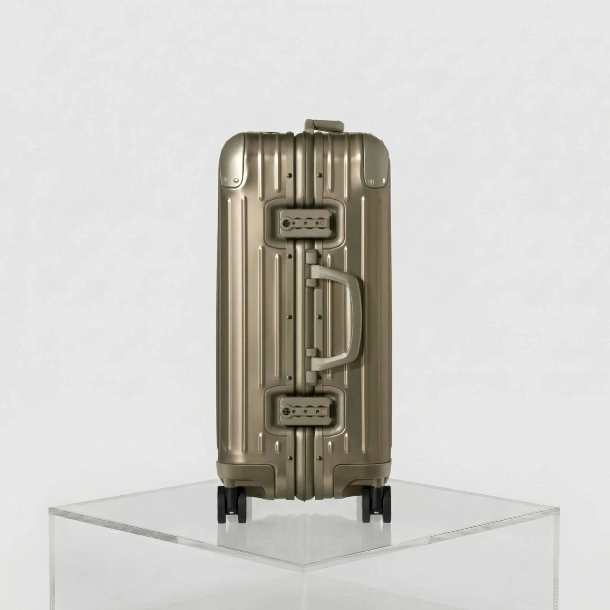 Rimowa Original Cabin Plus – SANDS