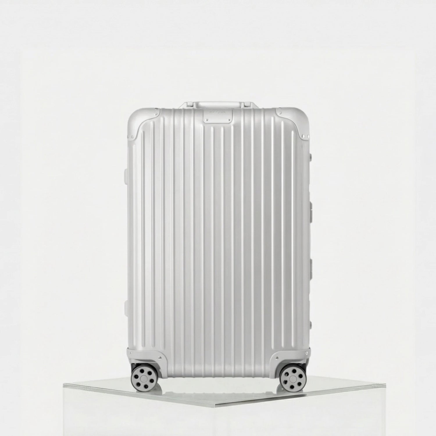 Rimowa Original Check In M, Silver, Front