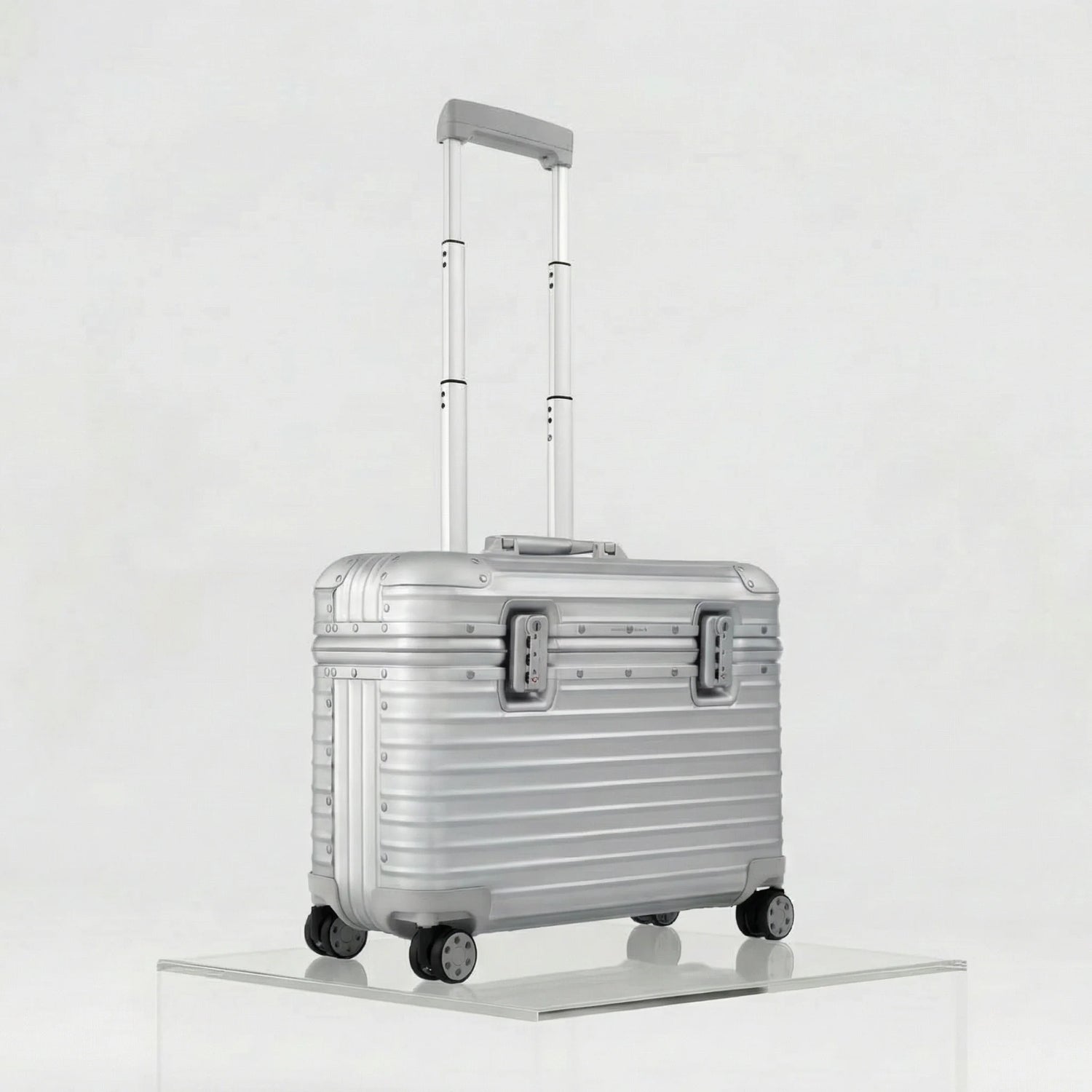 Rimowa Original Pilot Case, Silver, Side