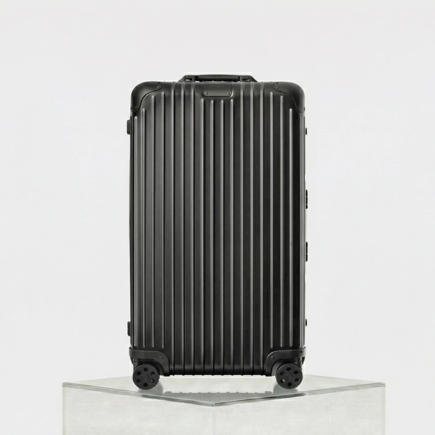 Rimowa Original Trunk Plus, Black, Front