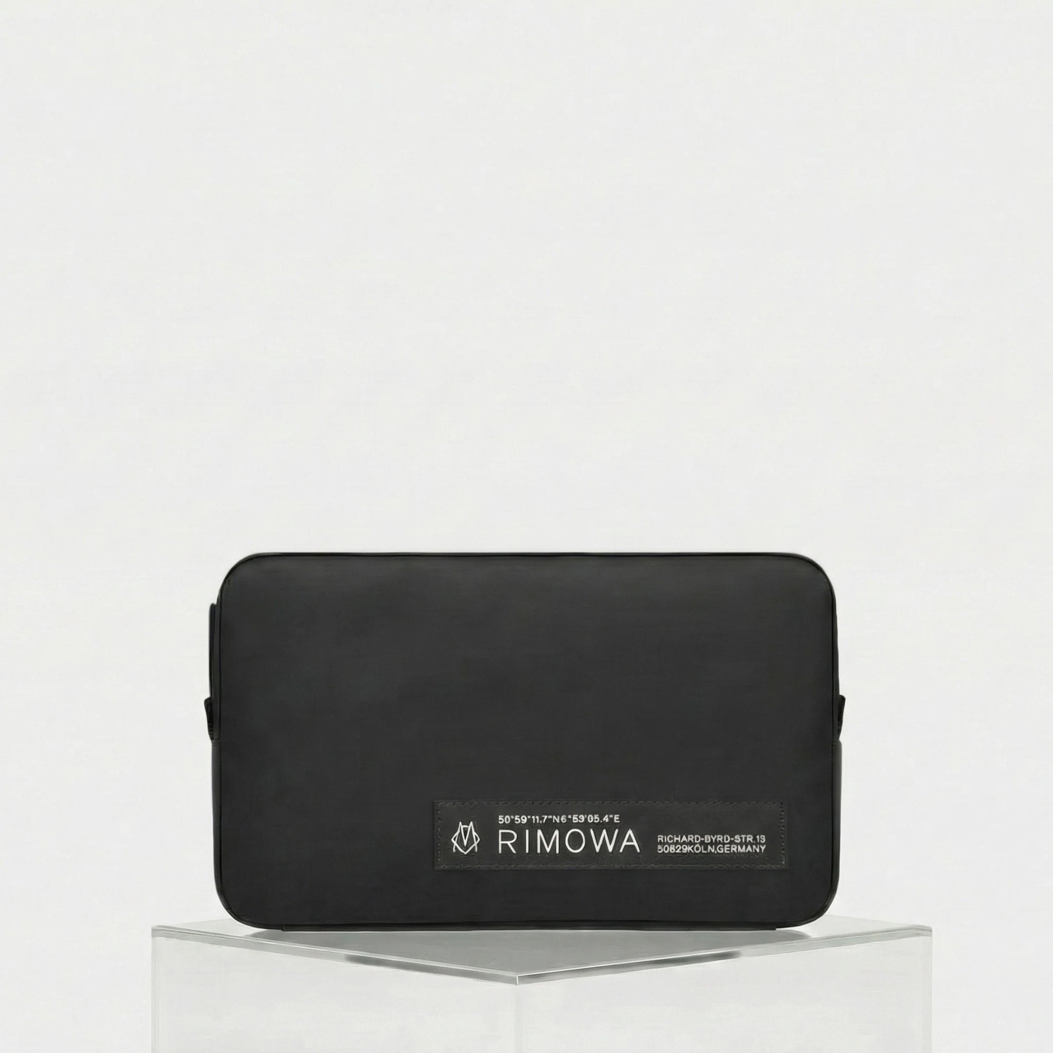 Rimowa Travel Kit, Black, Front