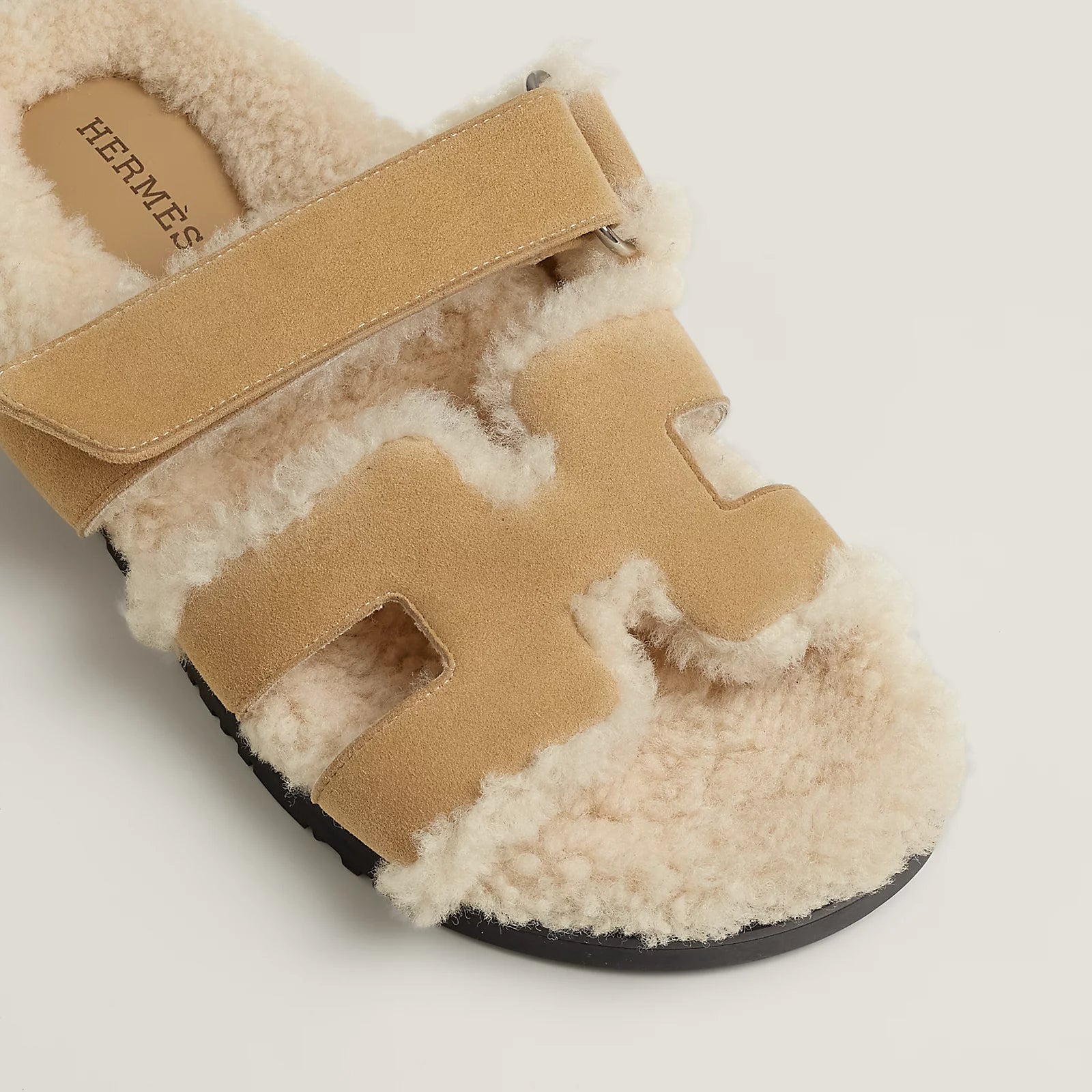 Chypre Sandal - Beige Fur