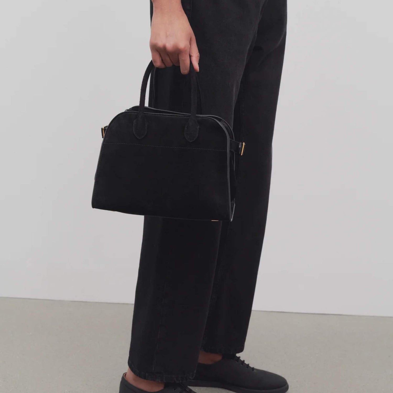 The Row Soft Margaux 10 Bag In Suede Black, Model