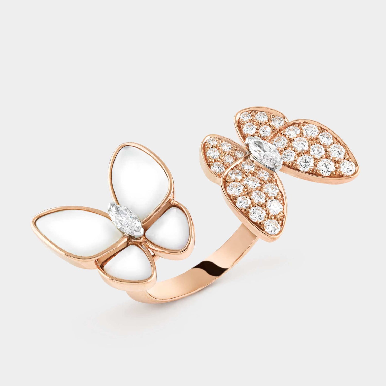 Two Butterfly Between The Finger Ring Rose Gold Diamond With Pearl, Front