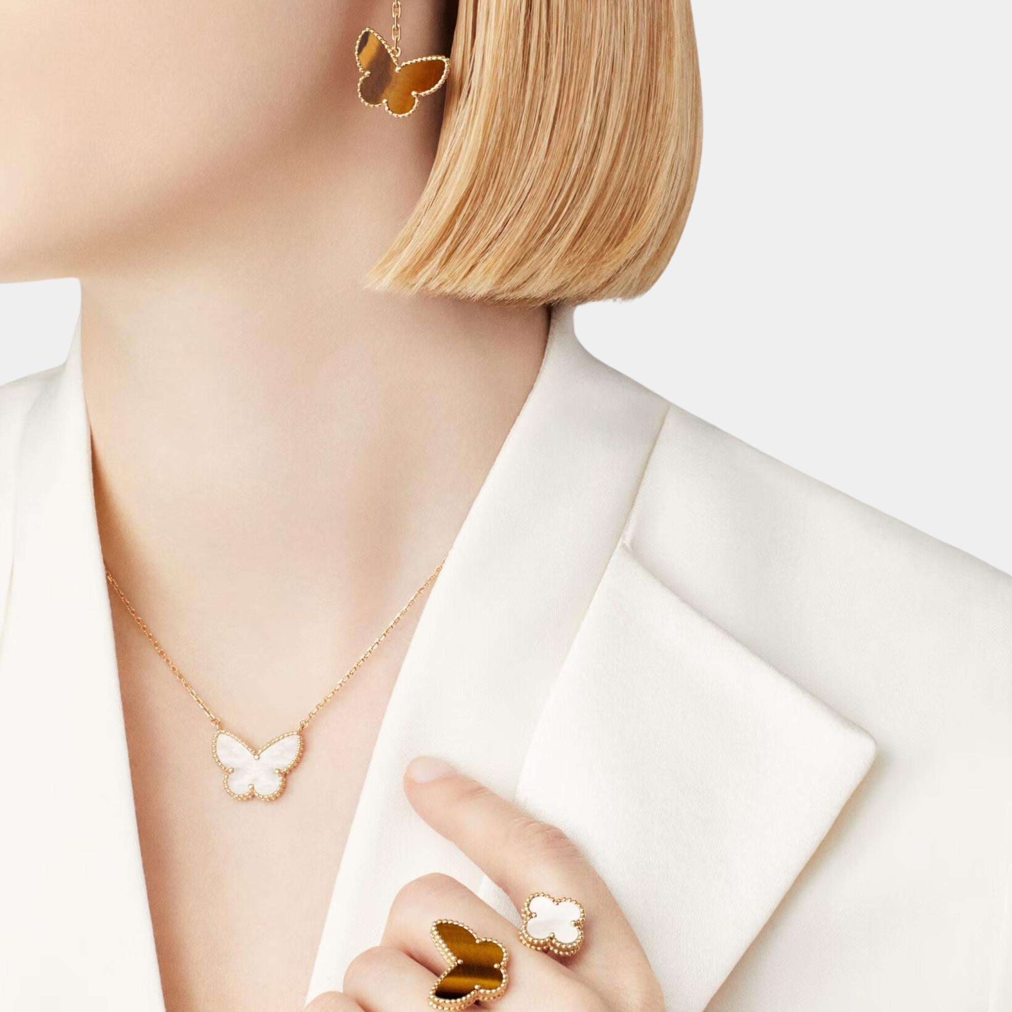 Van Cleef &amp; Arpels Lucky Alhambra Earrings Gold And Pearl Tiger Eye, Model