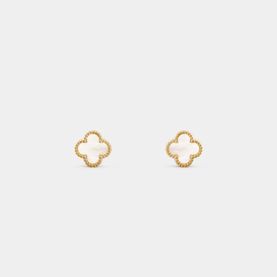 Van Cleef &amp; Arpels Sweet Alhambra Earstuds Yellow Gold Mother Of Pearl, Front