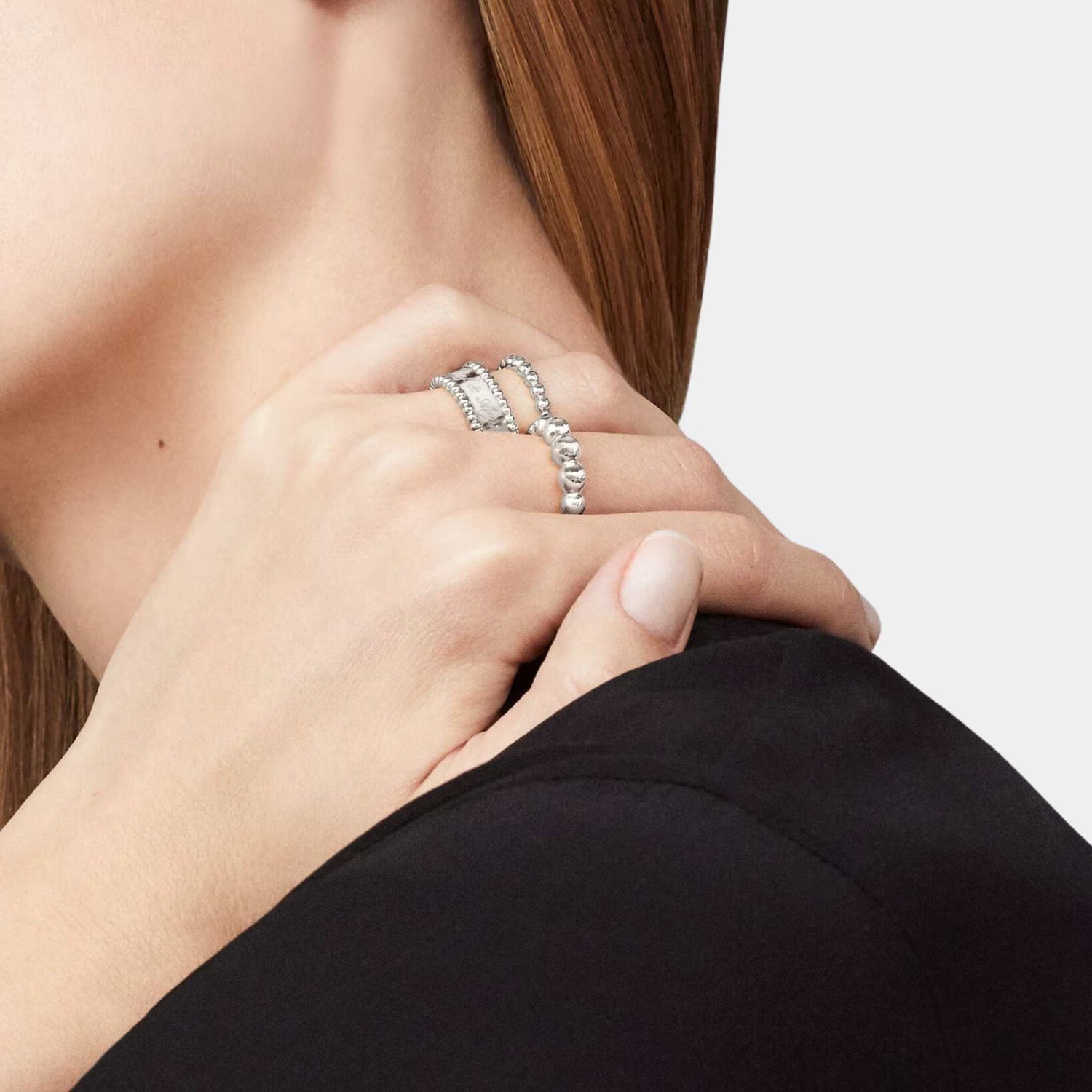 Van Cleef &amp; Arpels Perlée Signature Ring White Gold, Model