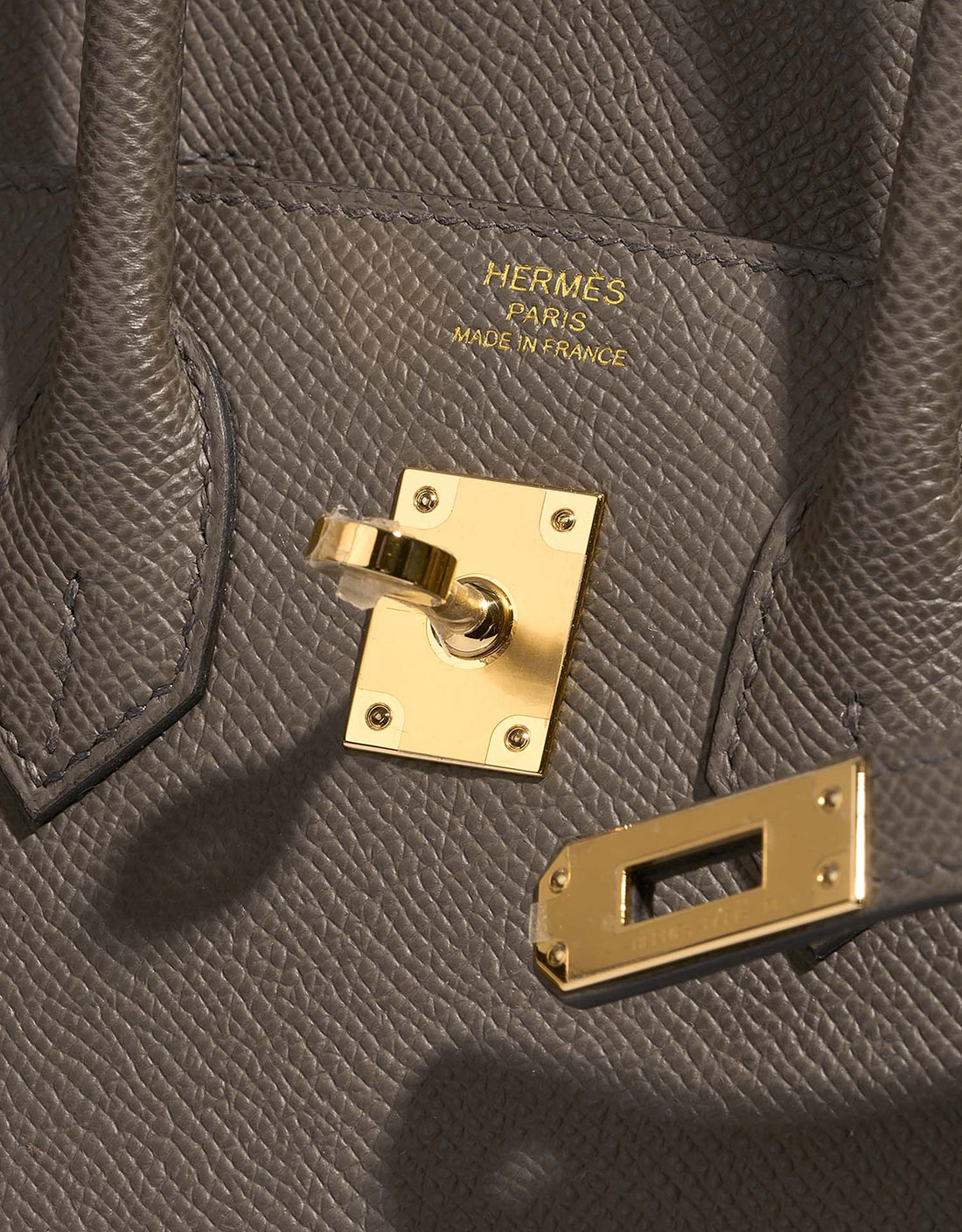 حقيبة Birkin 25 من جلد Epsom باللون Gris Etain