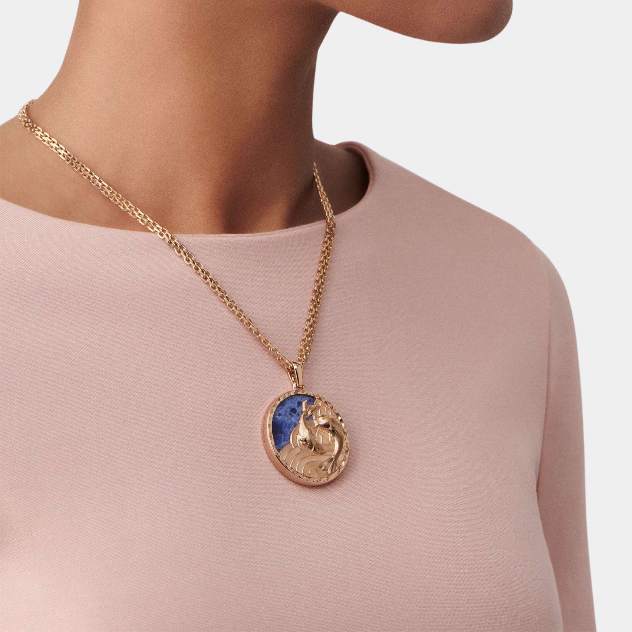 Zodiaque Long Necklace Piscium Rose Gold Sodalite, Model