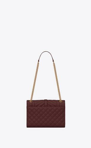 envelope medium in quilted grain de poudre embossed leather