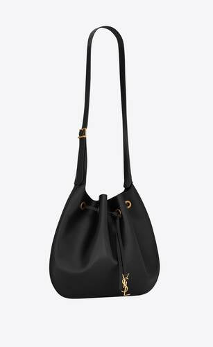 Paris Vii Large Flat Hobo Bag In Smooth Leather