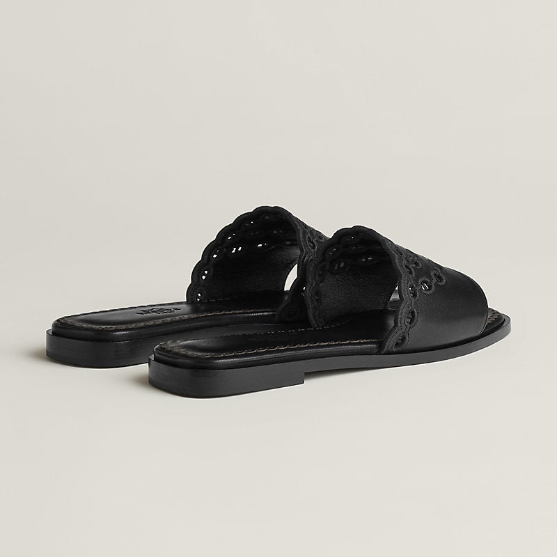 Gaelle sandal