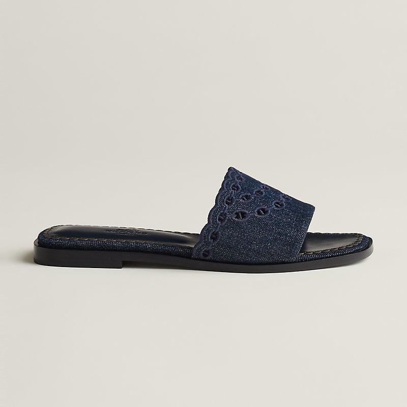 Gaelle sandal