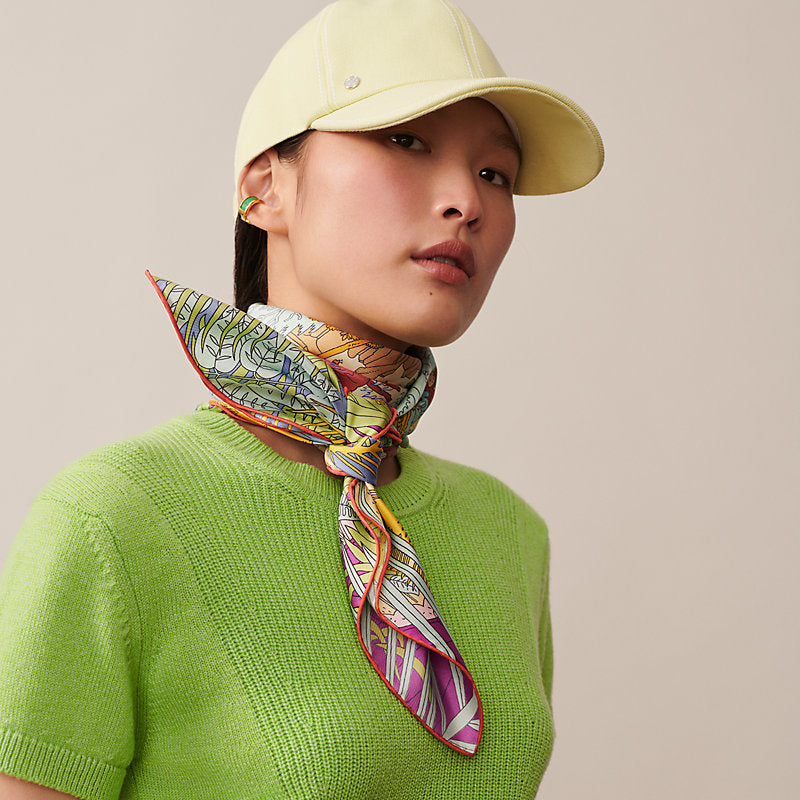Le Carnaval des Animaux scarf 90