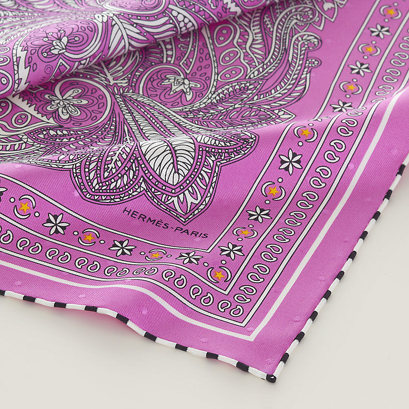 Le Jardin de la Maharani bandana 55