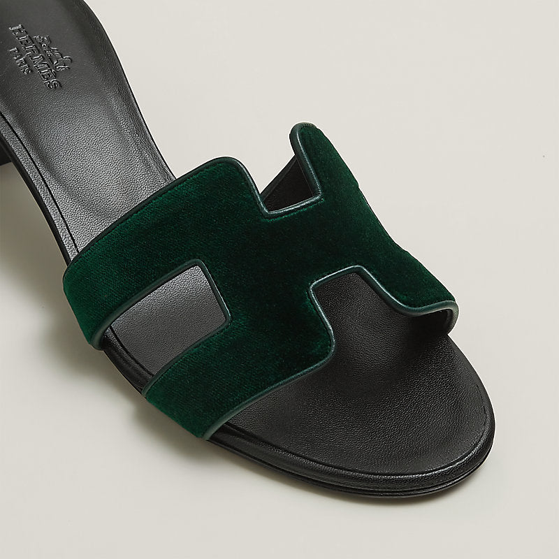 Oasis Sandal